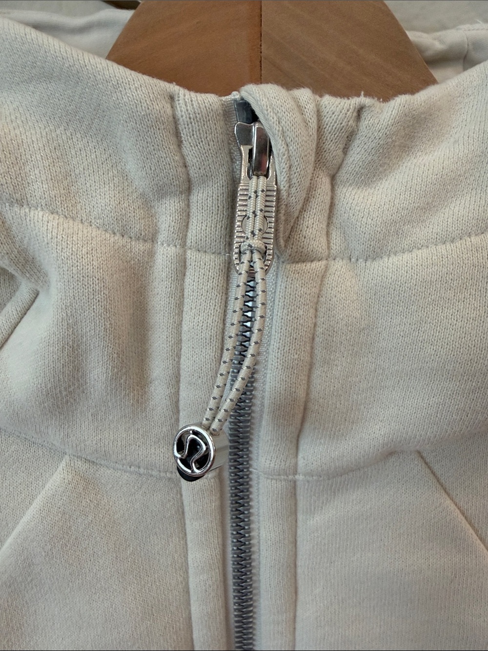 lululemon athletica Cropped Hooded Zip Sweatshirt in Light Cream - Picture 2 of 4